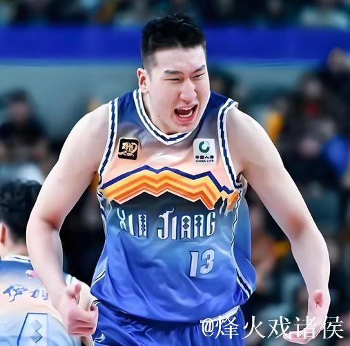 在场上赢35分!周琦面对老东家真卖力,球迷:没有一点放水 在场上赢35分!周琦面对老东家真卖力,球迷:没有一点放水