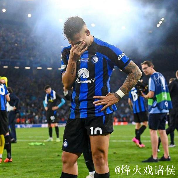 国米客战热那亚：劳塔罗搭档皮奥；泽林斯基、阿坎吉首发